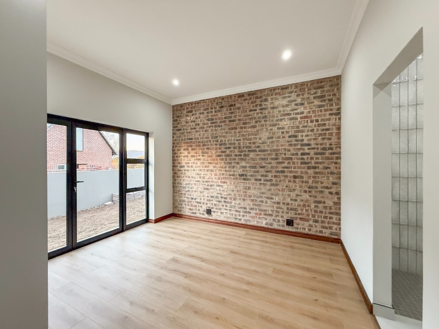 4 Bedroom Property for Sale in Landsmeer Residential Estate North West